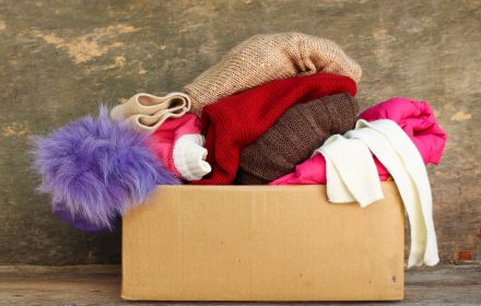 Campanha Natal Amigo do Idoso arrecada donativos para abrigos